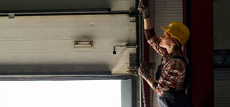 Addressing Common Garage Door Stoppage Issues in Bryan, TX
